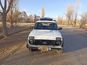 кузов нива: ВАЗ (ЛАДА) 4x4 Нива: 2015 г., Внедорожник — 1