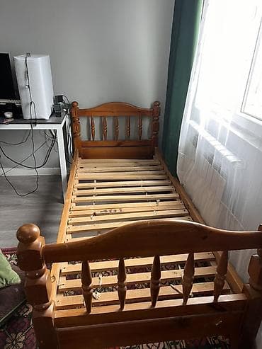 бу спальные: Односпальная кровать, Каркас без матраса, длина - 190 см — 2