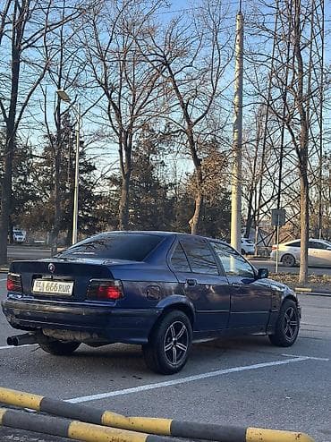 Продажа авто: BMW 3 series: 1991 г., 2 л — 5