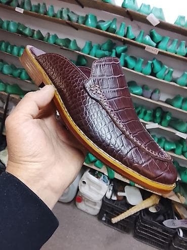 Любой цвет кожи с 36 по 43размер на коженой подошве