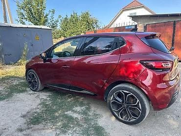 Renault Clio: 2019 г., 1.5 л, Автомат, Дизель, Хетчбек — 5