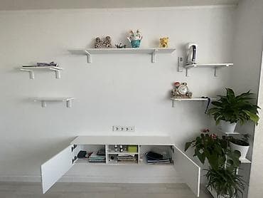 кухонный камод: Настенная система хранения и декора в белом цвете Состав: - Подвесная — 2