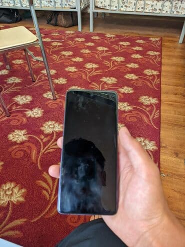 купить телефон техно: Tecno Spark, Б/у, 256 ГБ, цвет - Серый, 2 SIM — 2