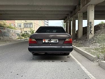 bew e34: Mercedes-Benz W124: 1991 г., 3.2 л, Автомат, Бензин, Седан — 4