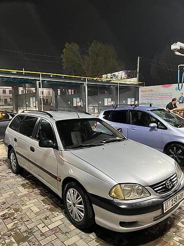 Продажа авто: Toyota Avensis: 2001 г., 1.6 л, Механика, Бензин, Универсал — 1