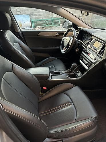 santa fe: Hyundai Sonata: 2020 г., 2 л, Автомат, Газ, Седан — 6