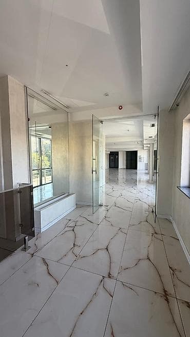 open space: Аренда офисов, 350 м², В бизнес центре — 10