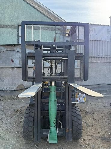 буксировочный: Погрузчик, LiuGong, 2025 г., Колесный, Вилочный — 8