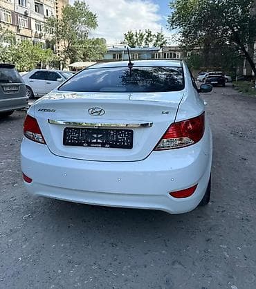 hyundai accent 2019: Hyundai Accent: 2019 г., 1.4 л, Автомат, Бензин, Седан — 8