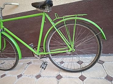 гц 8: Городской велосипед с классической стальной рамой и колесами 28" — 2