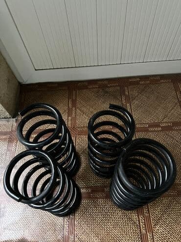 парикмахерское оборудование бу в бишкеке: Комплект пружин амортизатора Toyota 2006 г., Оригинал — 2