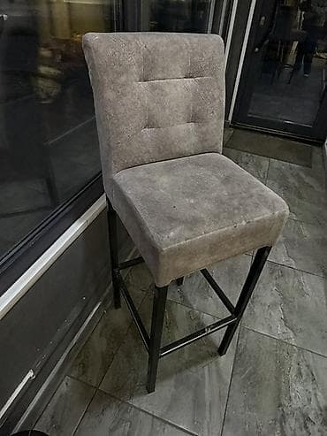 Барный стул, Железо