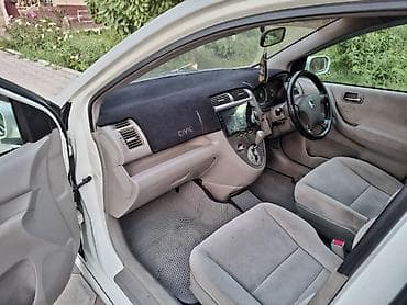 дешевые авто: Honda Civic: 2005 г., Вариатор, Бензин, Хэтчбэк — 7
