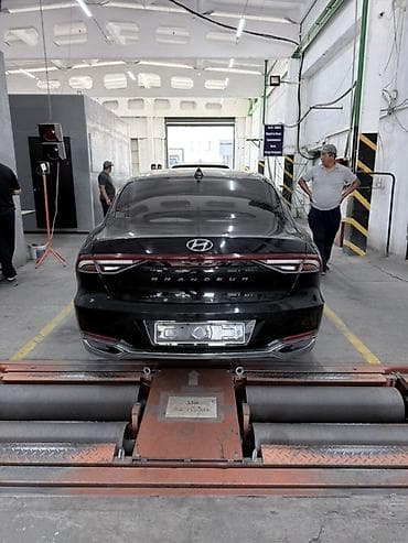 byd e2 2021: Hyundai Grandeur: 2022 г., 2.4 л, Автомат, Гибрид, Седан — 2