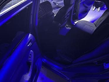 Унаа: Toyota Avensis: 2003 г., 1.8 л, Кол менен иштөөчү, Бензин, Универсал — 4