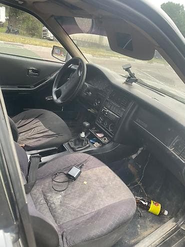 devo tiko: Audi 80: 1992 г., Седан — 6