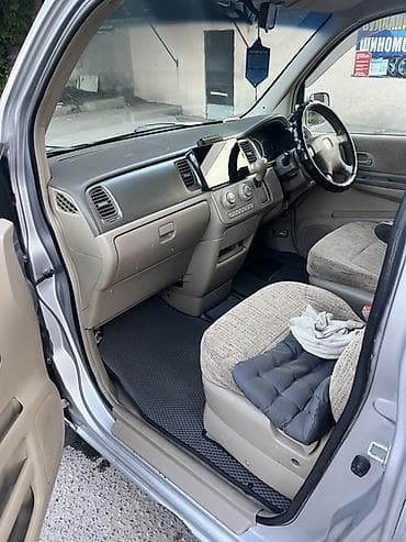 volvo x90: Honda Stepwgn: 2003 г., 2 л, Автомат, Газ, Минивэн — 6