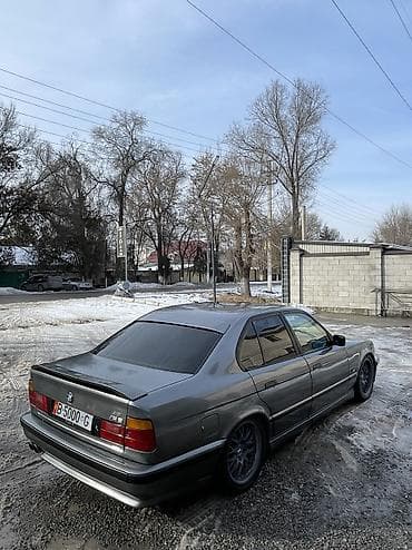 bmw ош: BMW 5 series: 1993 г., 2.8 л, Механика, Бензин, Седан — 2