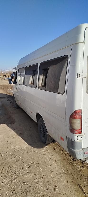 фит 2010: Mercedes-Benz Спринтер: 2003 г., 2.2 л, Механика, Дизель, Фургон — 4