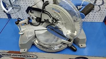 Все для дома и сада: Угла резка 255мм 2000кват 220ват 45градуска боковой 45градуска 6 — 1