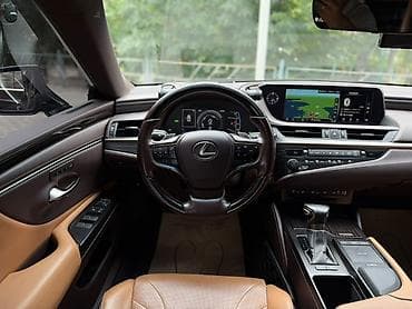 corolla 2016: Lexus ES: 2019 г., 2.5 л, Автомат, Гибрид, Седан — 6