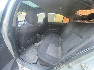 terrano 2: Nissan Primera: 2003 г., Механика, Бензин, Седан — 8
