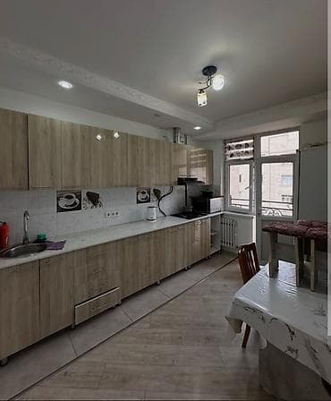 2 бөлмө, 70 м², Азия Молл Элитка, 11 кабат, Косметикалык оңдоо