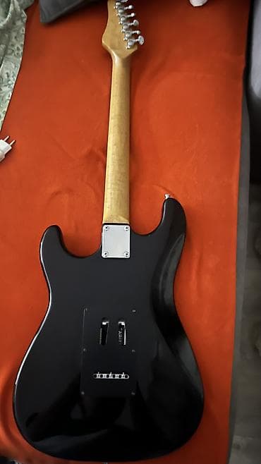 Гитары: Мастеровой стратокастер (электрогитара) состояние идеал, гитара на ура — 2