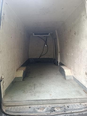 mashina kg sprinter: Рефрижераторный фургон на базе крупногабаритного фургона (длинная — 2