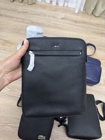 борсетку: Мужские сумки через плечо Lacoste и BOSS — компактные городские модели — 3