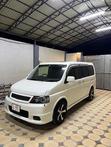 купить мультивен: Honda Stepwgn: 2004 г., 2 л, Автомат, Бензин, Минивэн — 4