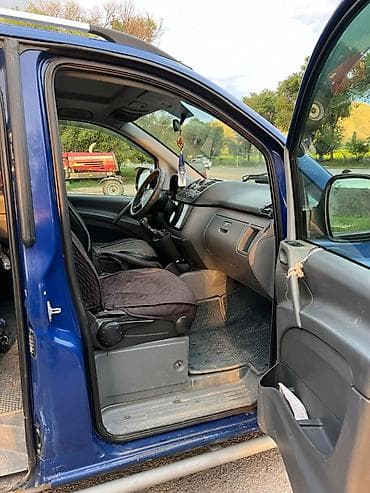 Транспорт: Mercedes-Benz Vito: 2009 г., 2.2 л, Механика, Дизель, Минивэн — 3