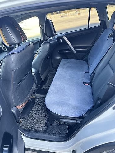 shevrolet kruz: Toyota RAV4: 2017 г., 2.5 л, Вариатор, Гибрид, Внедорожник — 7