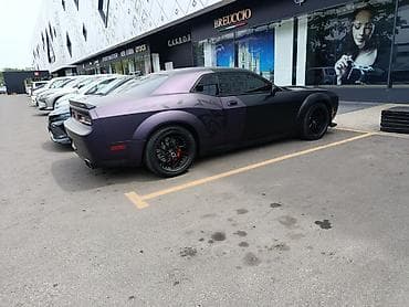 bad ass: Dodge Challenger: 2023 г., Купе — 4
