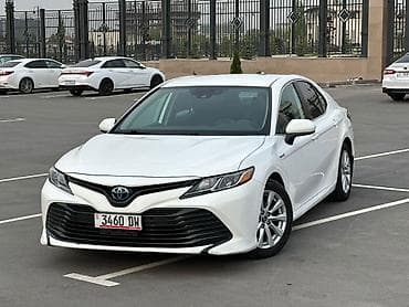 rav4 2021: Toyota Camry: 2019 г., 2.5 л, Автомат, Гибрид, Седан — 3