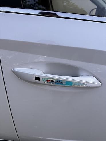 полик на саната: Hyundai Sonata: 2019 г., 2 л, Автомат, Газ, Седан — 4