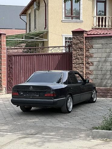 w210 e320: Mercedes-Benz E-Class: 1990 г., 2.3 л, Механика, Бензин, Седан — 7
