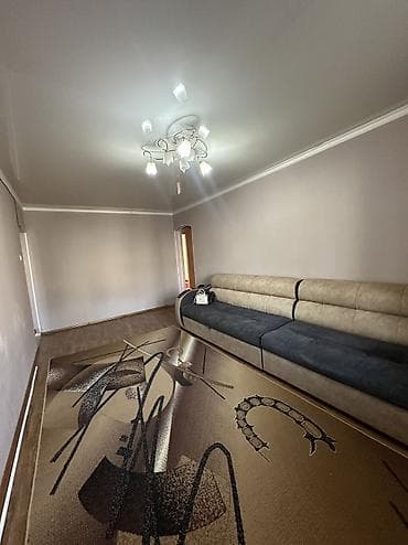 Батирлерди ижарага берүү: 3 бөлмө, 58 м², 104-серия, 3 кабат, Косметикалык ремонт — 3