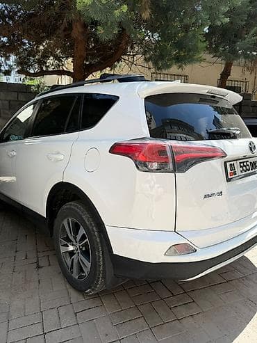Продажа авто: Toyota RAV4: 2018 г., 2.5 л, Автомат, Бензин, Кроссовер — 2