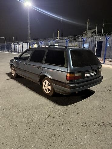 r13 4100: Volkswagen Passat Variant: 1989 г., 1.8 л, Ручные, Бензин, Универсал — 4