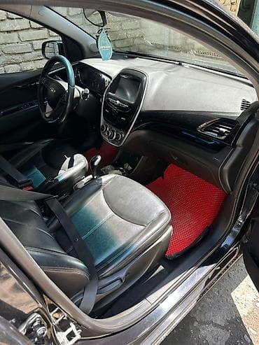 чери: Chevrolet Spark: 2018 г., 0.1 л, Вариатор, Бензин, Хэтчбэк — 6