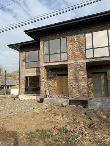 земельный дом г ош: Таунхаус, 160 кв. м, 5 бөлмө, Кыймылсыз мүлк агенттиги, ПСО (өз алдынча бүтүрүү) — 3