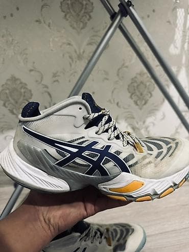 волейбольный крассовка: Мужские кроссовки, 43, Asics, Б/у, цвет - Белый, Самовывоз — 4