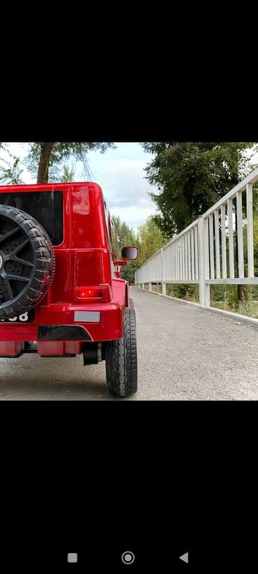 детские машины на аккумуляторе с пультом в оше: 𝙍𝙞𝙫𝙚𝙧𝙏𝙤𝙮𝙨 𝙈𝙚𝙧𝙘𝙚𝙙𝙚𝙨-𝘼𝙈𝙂 𝙂63 𝙎307 Диаметр авто (см) Длина 110 / ширина — 3