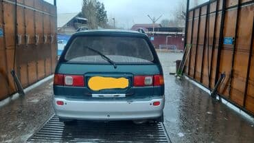 Toyota Ipsum: 1997 г., Автомат, Бензин, Минивэн — 3