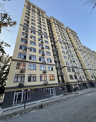 сдаю квартиру 500: 3 комнаты — 1
