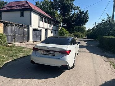 windom 2003: Toyota Avalon: 2021 г., 2.5 л, Автомат, Гибрид, Седан — 4