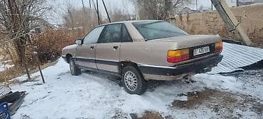 Audi 100: 1990 г., 2.3 л, Механика, Бензин, Седан
