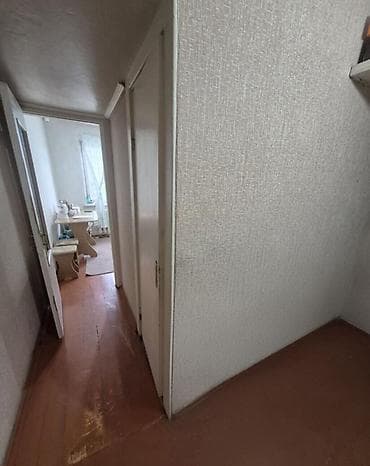 шакирова: 1 комната, 32 м², 104 серия, 4 этаж, Косметический ремонт — 5