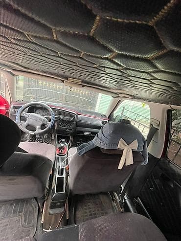 мин булак: Volkswagen Vento: 1994 г., 1.8 л, Кол менен иштөөчү, Бензин, Седан — 5